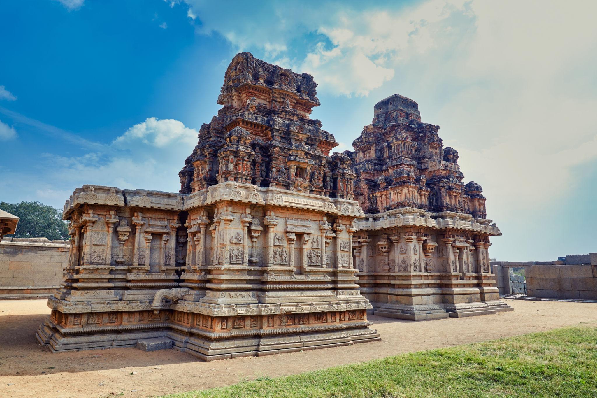 21. Architectural Wonders of Karnataka Trail