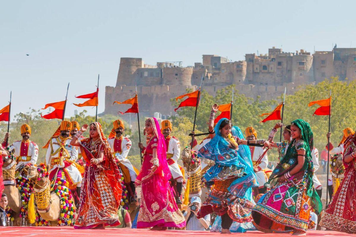 4. Colourful Rajasthan with Desert Festival2