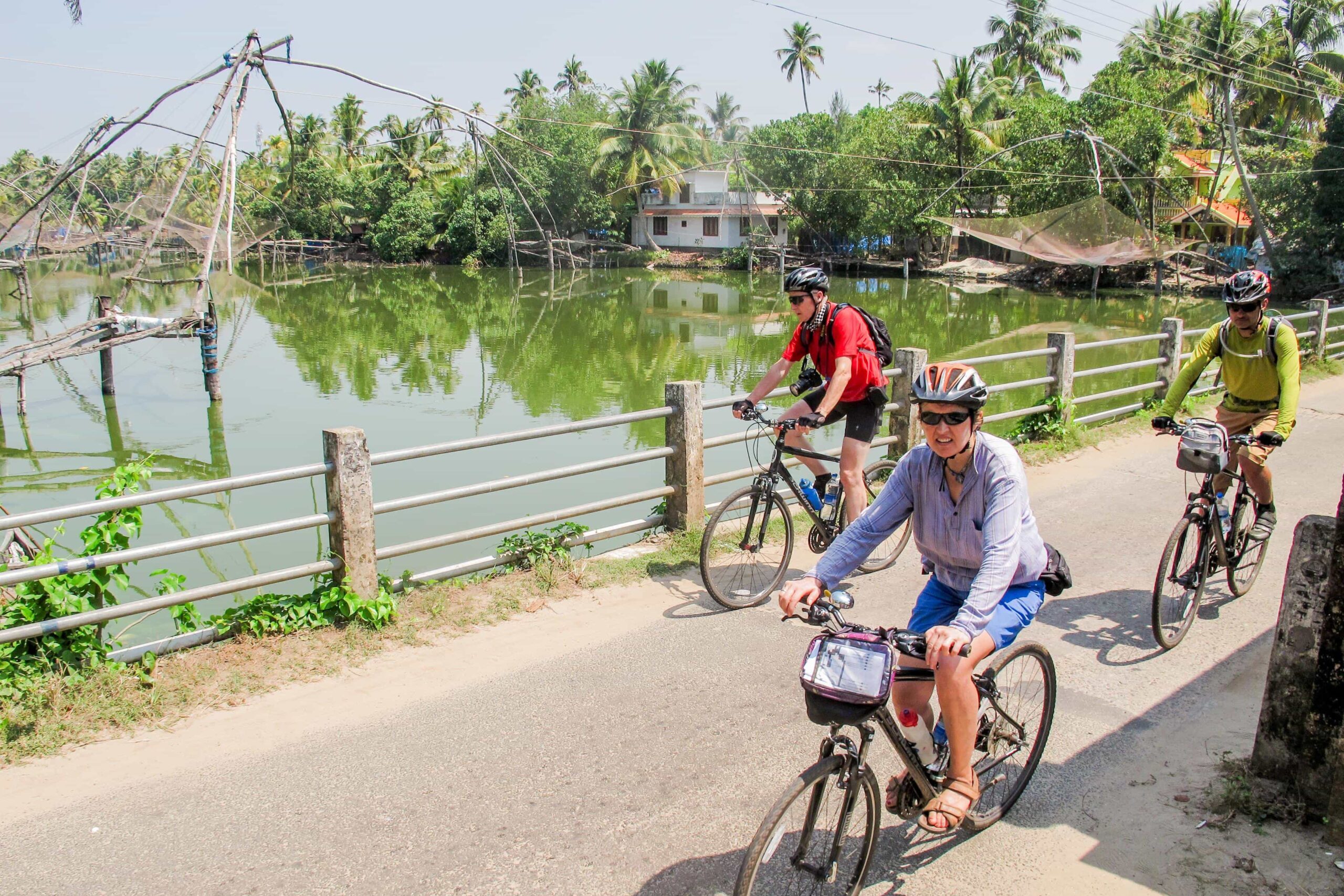 compressO-1. Bicycling Trip in India