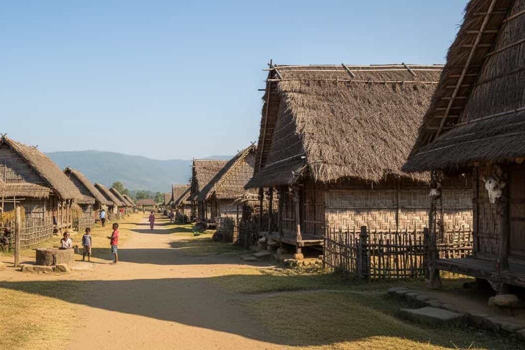 compressO-3. Tribal Trip in India3